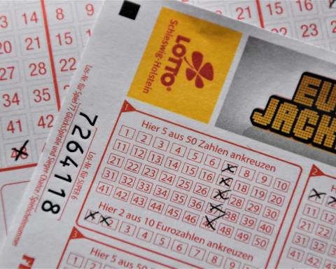 Photo by Waldemar from Pexels