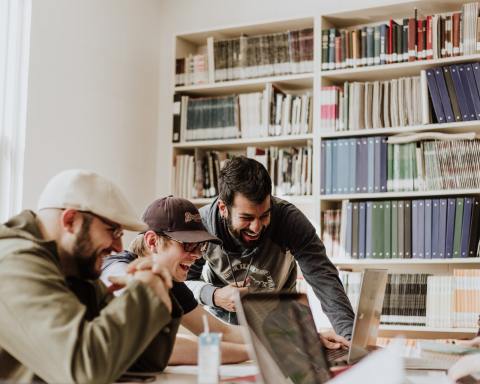 Photo by Priscilla Du Preez on Unsplash